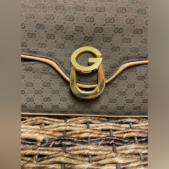 100% Authentic EXTREMELY RARE Early Vintage Gucci Micro GG Saddle Shoulder Bag - Picture 2 of 13